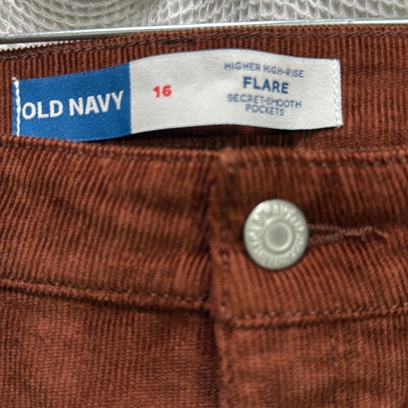 Old Navy NEW Higher High-Waisted Flare Corduroy Pants Rust/Brown SZ 16 fall work - Picture 2 of 7